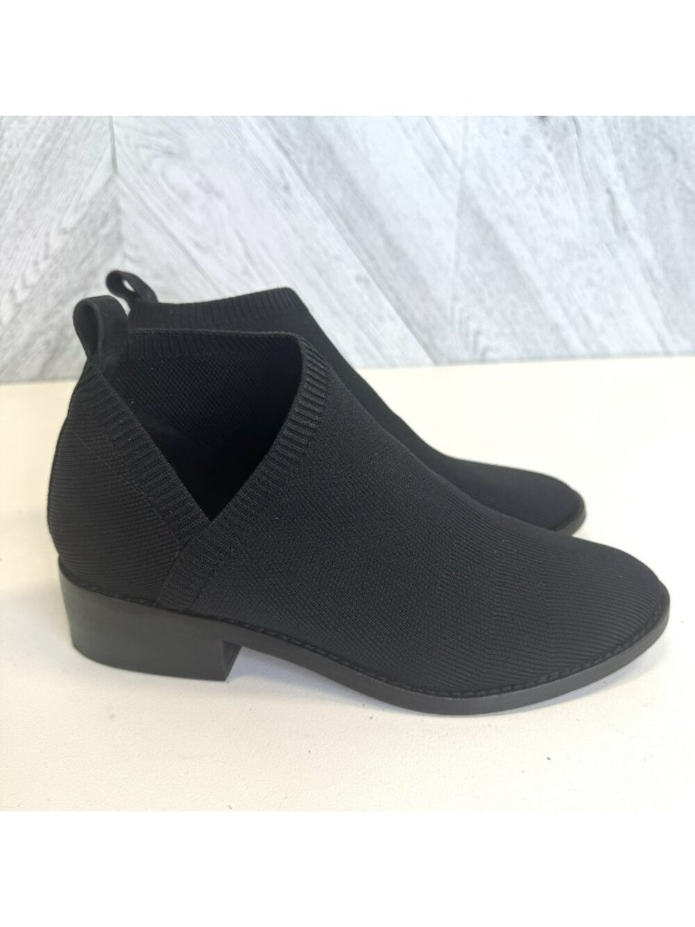 Eileen Fisher Knit Stretch Ankle Booties Boots Minimalist Black Womens Size 8.5
